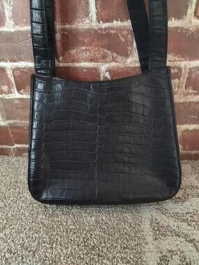 Bally Vintage Italy Leather Shoulder Bag Black Crocodile Embossed Purse